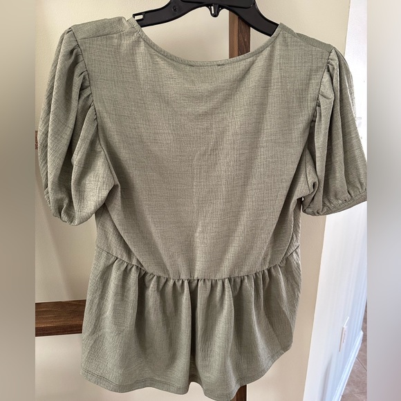 Spring top - Picture 3 of 3